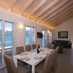 Paradiso Di Penthouse Apartament